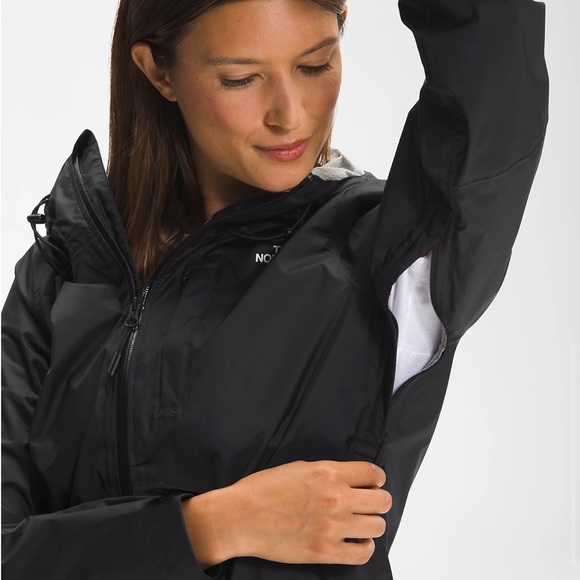 North face Rain Jacket in Black - Picture 4 of 12